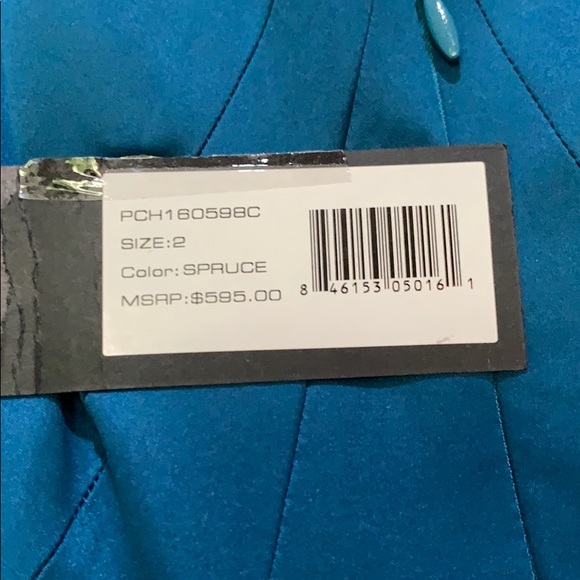 Halston heritage evening Dress - Picture 6 of 6